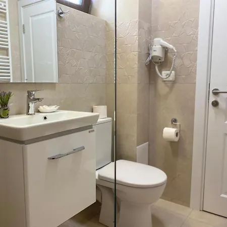 Mrv Guest house *